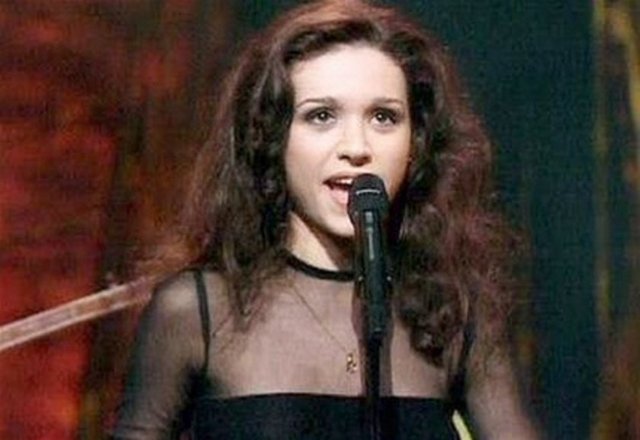 Şebnem Paker - Dinle