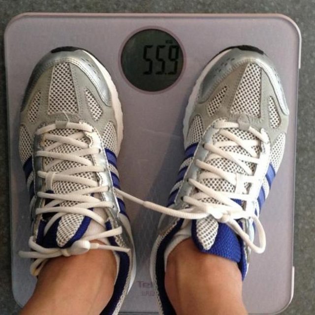 ESRA EROL - Yaz mı geliyo ne