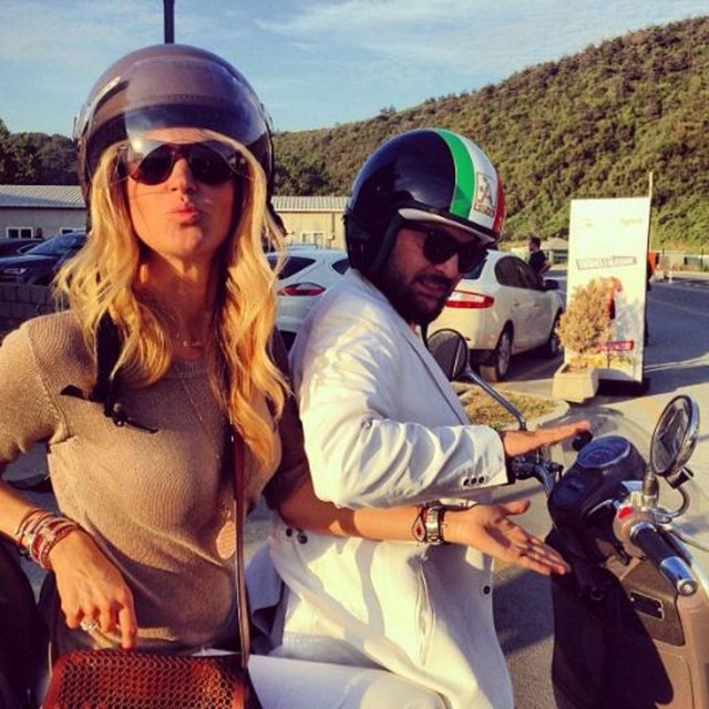 BURCU ESMERSOY - Gününüz güzel geçsin -