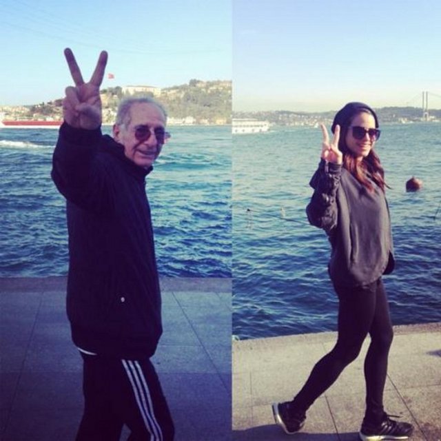 BÜŞRA PEKİN - Babam ve ben çok yakında tüm sahillerde -