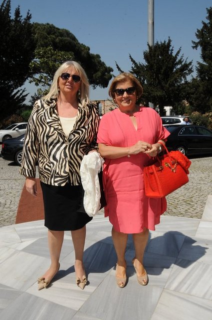 EMİNE ÖZİLHAN, SEMRA TÜMAY
