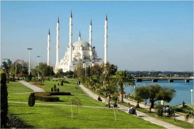 ADANA: 19 Mayıs Pazar 17/29 AZ BULUTLU - 20 Mayıs Pazartesi 17/30 AZ BULUTLU - 21 Mayıs Salı 18/31 AZ BULUTLU - 22 Mayıs Çarşamba 17/30 	AZ BULUTLU - 23 Mayıs Perşembe 	18/30 AZ BULUTLU