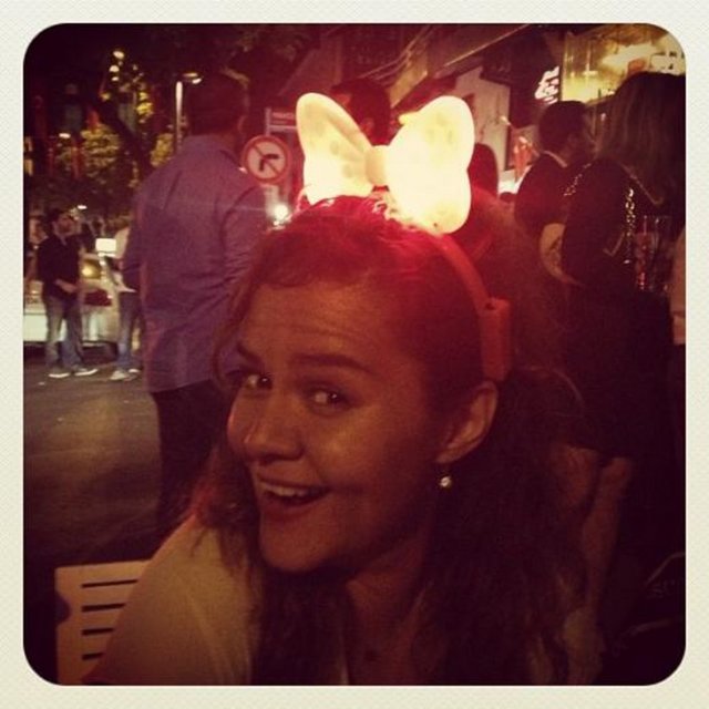 ZEYNO GÜNENÇ - Neşeli ben -  -  -  -  -