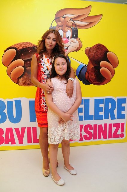 ELİF, YAĞMUR NAZ AYAYDIN