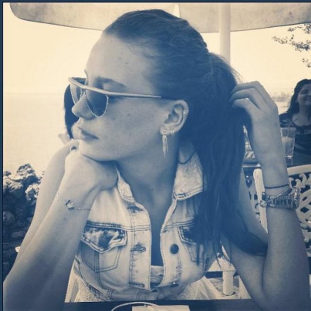 SERANAY SARIKAYA -  -  -