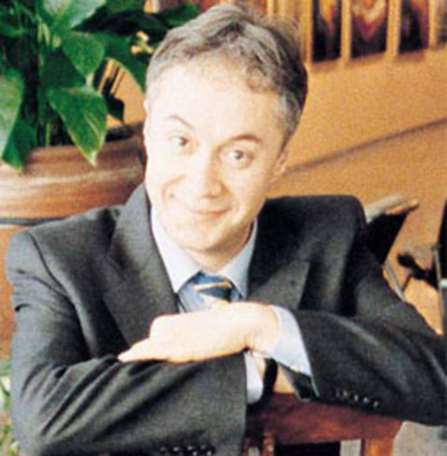 Yarışmacı "Caws!.." -