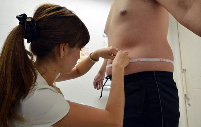 Japonya'da gelecek ay açılacak olan restoranda şişmanların içeri alınmaması gibi ilginç giriş kuralları olacak.