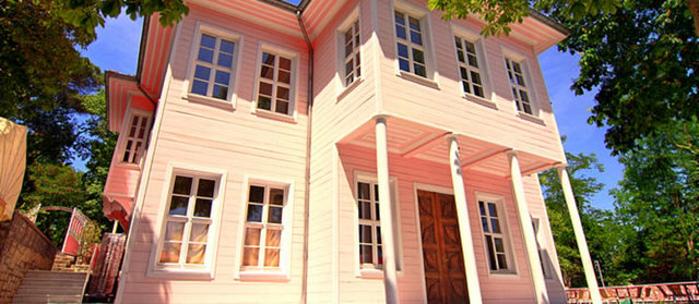Pembe Köşk