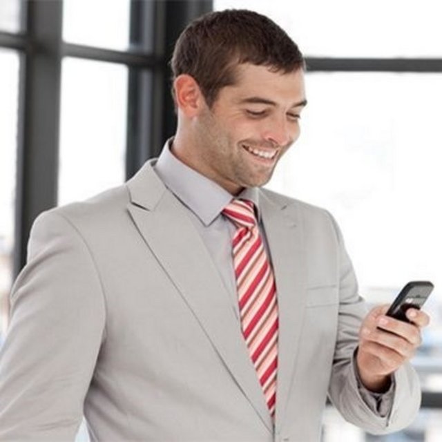 Erkekler biraz daha görselliği sever. Her zaman kendinize dikkat edin.