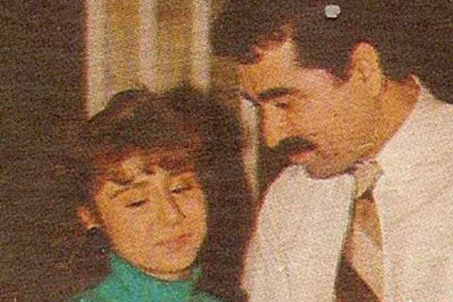 Bir zamanların hüzünlü şarkı ve filmlerin sahibi Ceylan Avcı, şimdilerde artık o eski masum havasından çıkmış, estetik yaptırmış olsa da hala 'Küçük Ceylan' olarak anılıyor... -