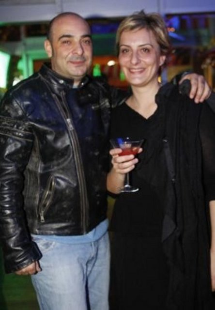 Daltaban kendisi gibi tiyatro sanatçısı olan Özlem Daltaban ile evli. Çift, DOT'un da kurucularından