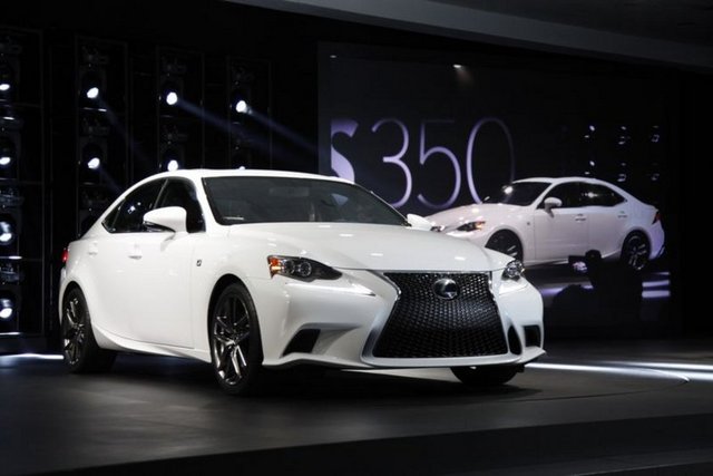 Lexus IS 350