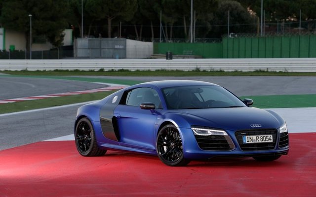 Audi R8-V10