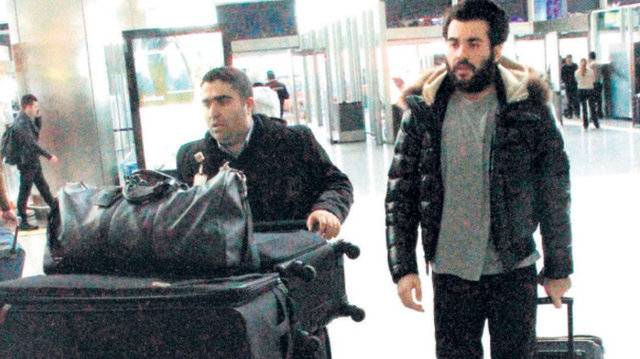 Sibel Can'ın oğlu Engincan Ural, Miami'de işletme üzerine eğitimini tamamladıktan sonra şimdi de master yapmak için Londra'ya gitti