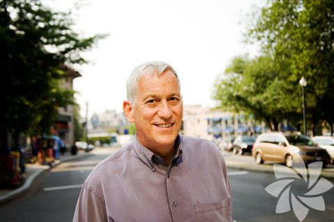 Walter Isaacson