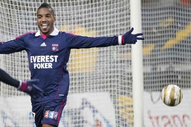 21 - Lyon - 120 milyon dolar