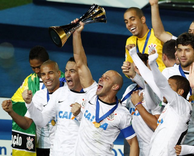 19 - Corinthians - 77 milyon dolar