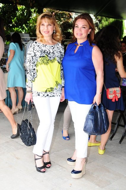 NESLİHAN SABANCI, ARZU SAVGI
