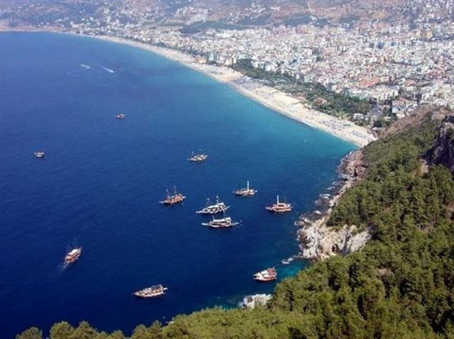 - 6 - Kleopatra Plajı - Alanya, Türkiye -