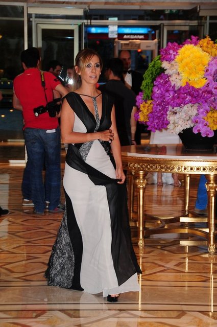 HANDE GAMGAM