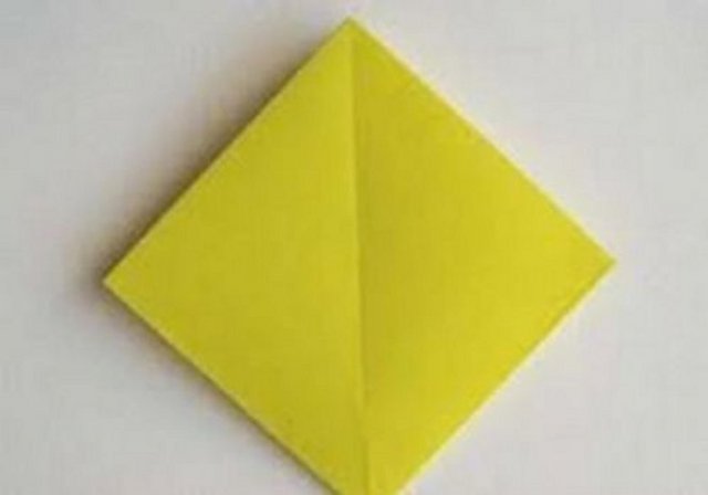 Hiçbir kağıt parçası 7 defadan fazla ikiye katlanamaz!