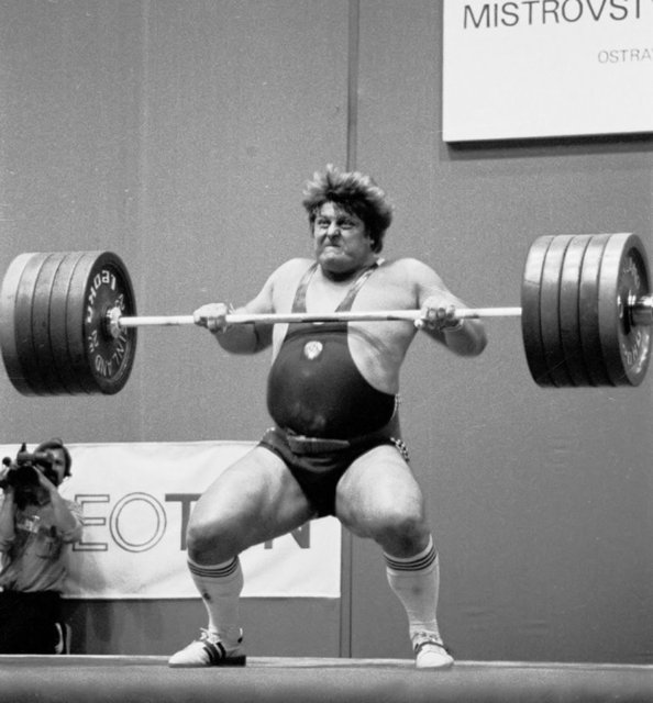 Ağırlık kaldırma 266 KG