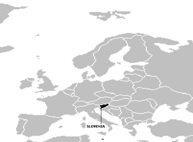 Slovakça:  Najneprekryštalizovávateľnejšievajúcimi 39 half