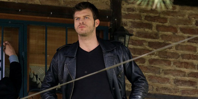 Kıvanç Tatlıtuğ'un yeni ücreti dudak uçuklattı...