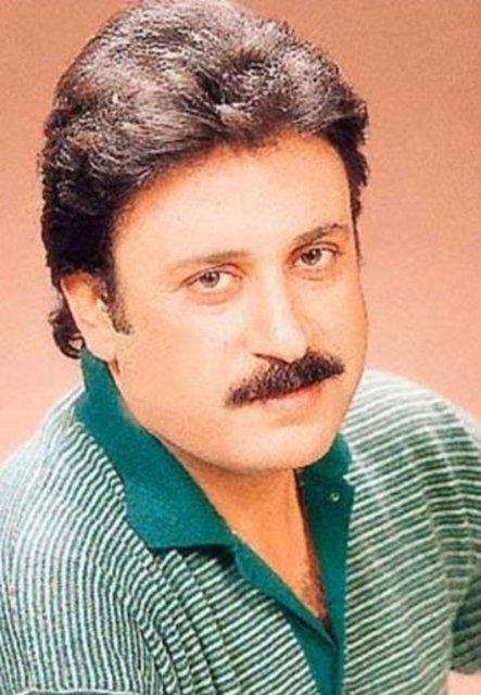 Artık eskisi kadar sinemayla iç içe değil. Son olarak İstanbul'un Anadou yakasında bir kebapçı açtı.  -