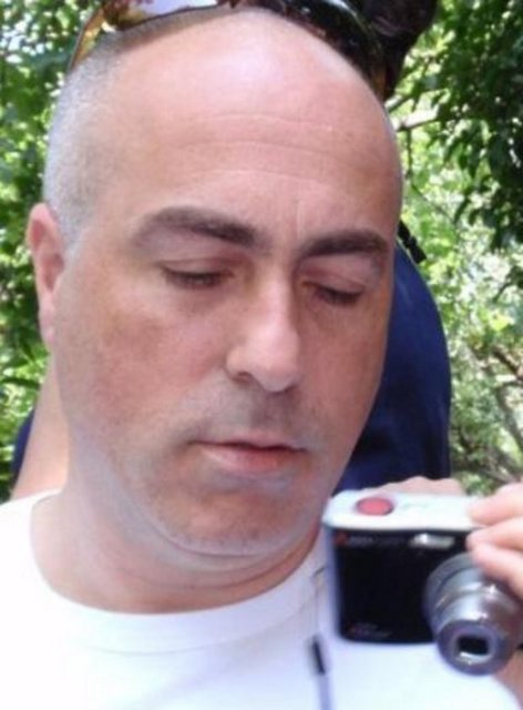 İlban artık otomobil lastiği bayiliği yapıyor. Hakan İlban bir röportajında "Evlendikten sonra bu işe adım attım. Gerektiğinde lastik tamiri de yapıyorum" diye anlatmıştı.