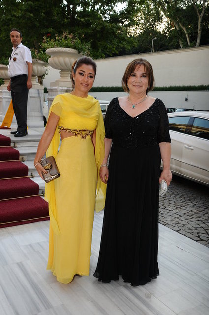 BANU URAS, HÜLYA AŞIK 