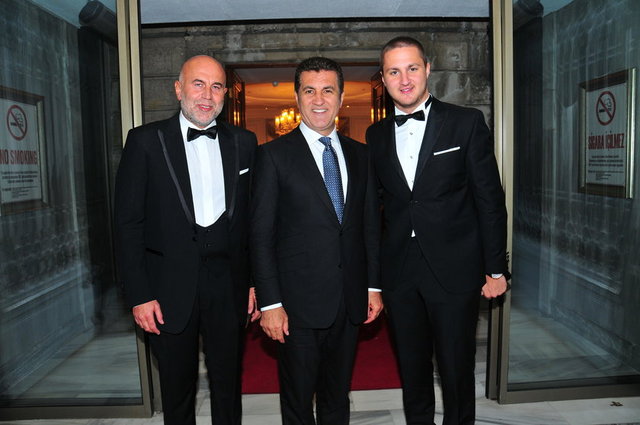 KAZIM ÖZER, MUSTAFA, ÖMER SARIGÜL, 