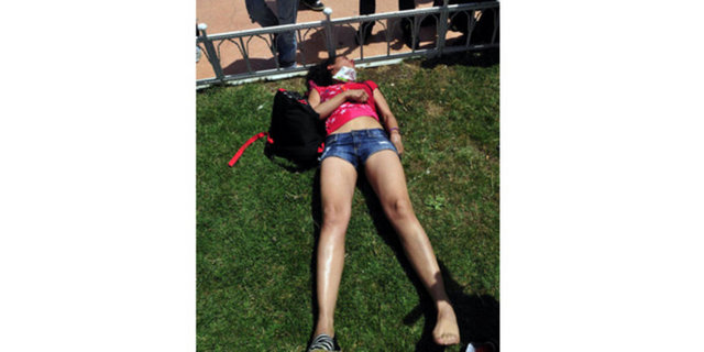 Olayların başlangıcından itibaren gönderilen tüm mesajların 265 bin 089'unun fotoğraf, 13 bin 386'sının video içerik ile gönderildiği, paylaşılan 2,8 milyondan 1 milyon 256 bin 275'inin Türkçe, 1 milyon 110 bin 340'ının İngilizce, 148 bin 683'ünün Almanca, 82 bin 751'inin Fransızca, 78 bin 799'unun İspanyolca ve 4 bin 914'ünün Rusça olduğu gözlendi...