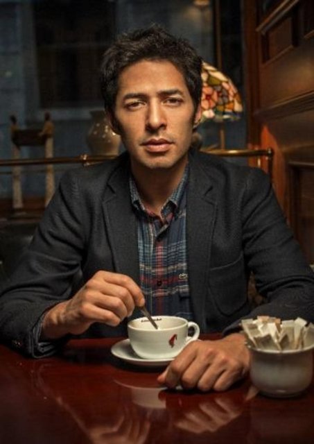 Mert Fırat - 8 yaşındaki Yağız Altaylı şu anda divan otelinde ailesini bekliyor... Paylaşın lütfen.... -  -  -  -