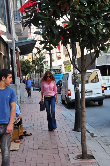 RONİT GÜLCAN 
