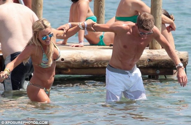 ALEX GERRARD