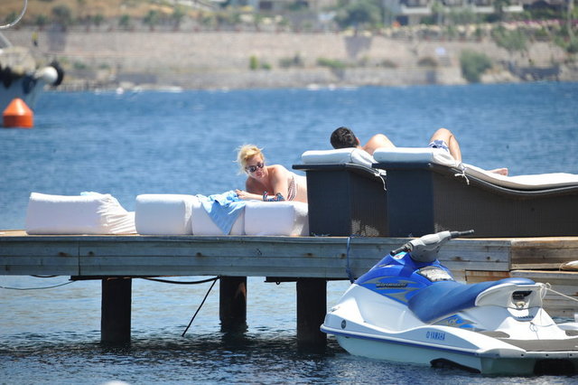 CEYLA AYSAL, MEHMET KIRKLAR