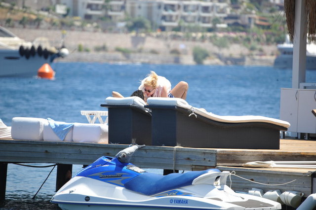 CEYLA AYSAL, MEHMET KIRKLAR