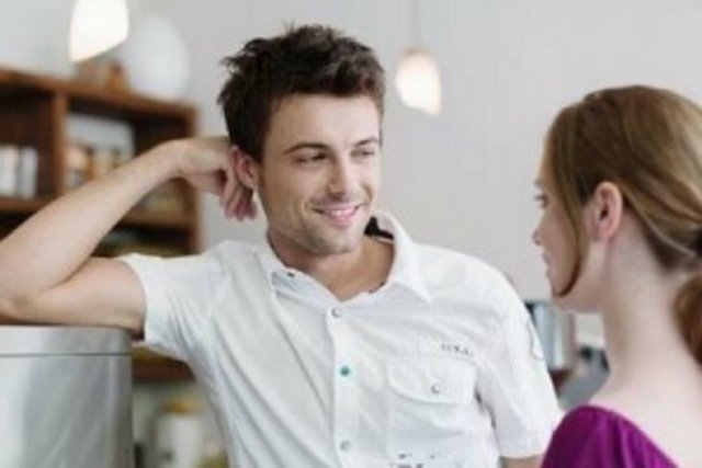 Yabancının gülümsemesi