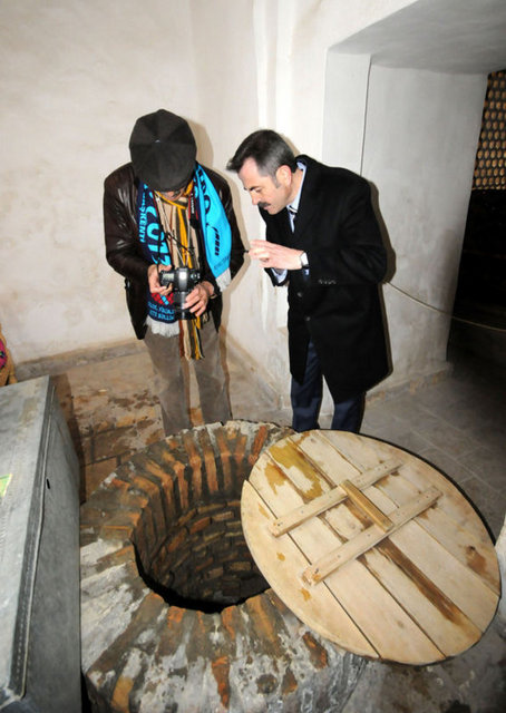 Tarih Araştırmacısı ve Yazar Hasan Sevil, yaptığı açıklamada, Çeşme-i Eyüp'ün, Özbek halkı için öneminin büyük olduğunu belirtti.