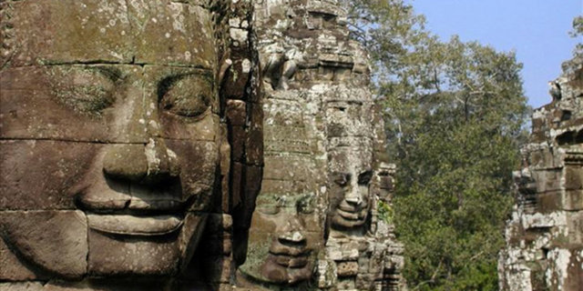 Tapınak günümüzde Kamboçya bayrağı üzerinde de yer almaktadır...