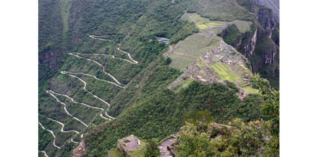 Şehrin 3000 basamağı bugün hala gayet iyi durumdadır...