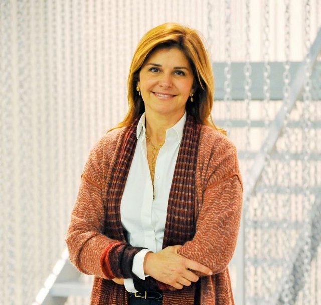 OYA ECZACIBAŞI