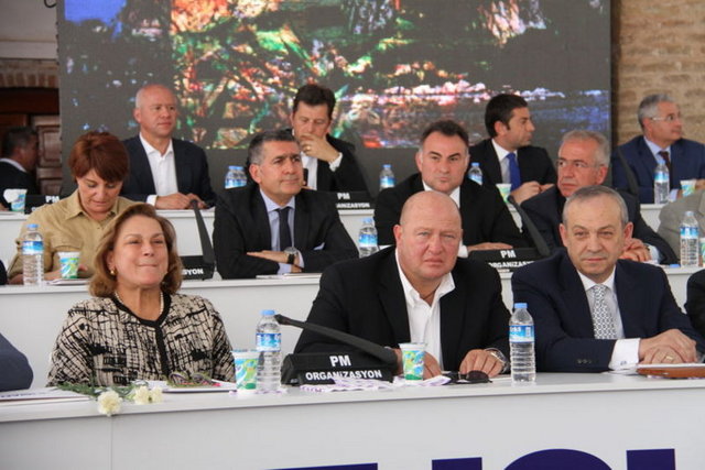 GÜLER SABANCI, MUSTAFA KOÇ