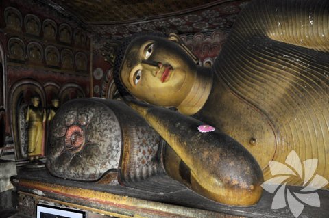 Altın Dambulla Tapınağı