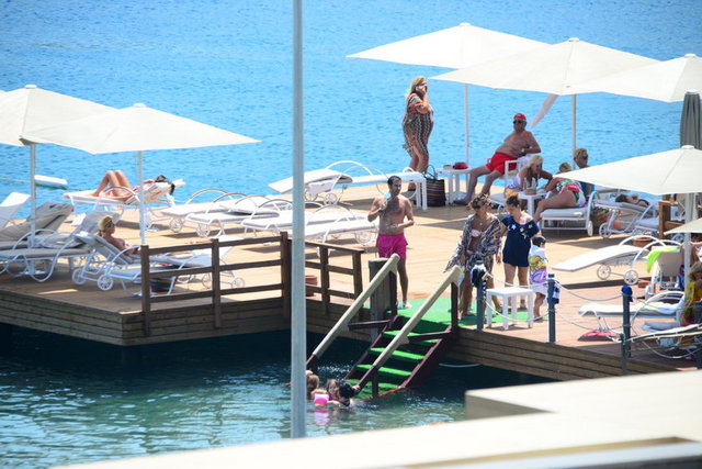 İZZET - DİDEM ANTEBİ ÇİFTİ BODRUM'DA 