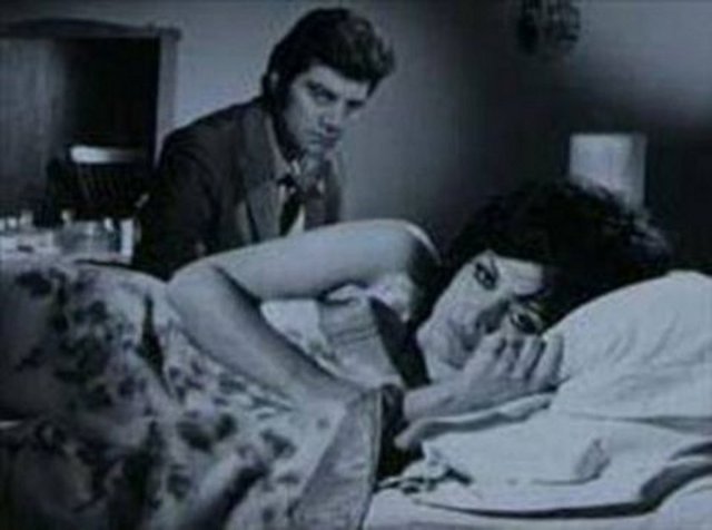 KADIN SEVERSE (1968)