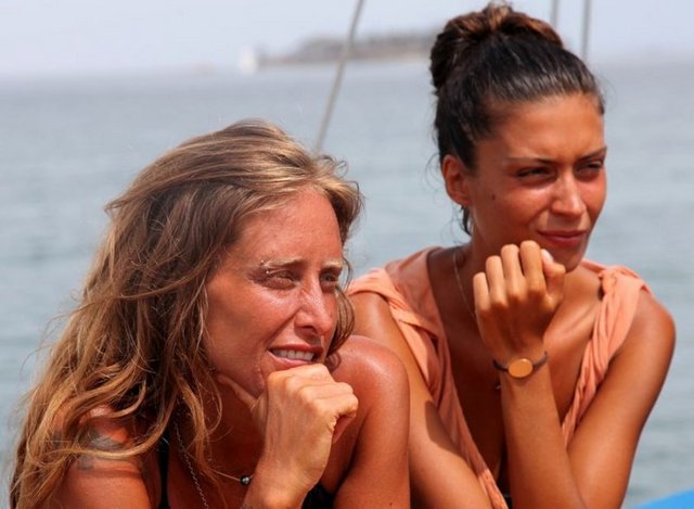 Murat Ceylan, KKTC'deki ilk akşamında elendi. 500 bin TL'lik büyük ödül için dünkü yarı final bölümünde; Ümit Karan, Doğukan Manço ve Hilmi Cem İntepe arasında nefes kesen bir mücadele yaşandı.