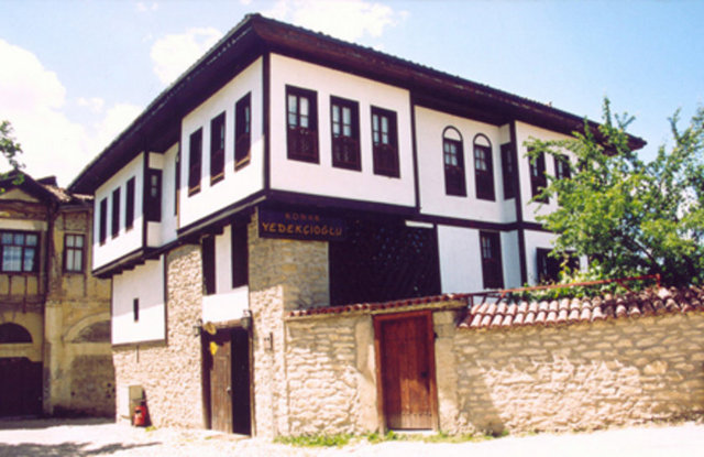 Anadolu'nun bütün güzel evleri -  - Karabük'e bağlı bir Karadeniz kasabası olan Safranbolu, klasik Osmanlı kent mimarisini yansıtan evleriyle tanınıyor. Türkiye'de 'Dünya Mirası Listesi'nde yer alan 9 kültürel varlıktan biri...  -