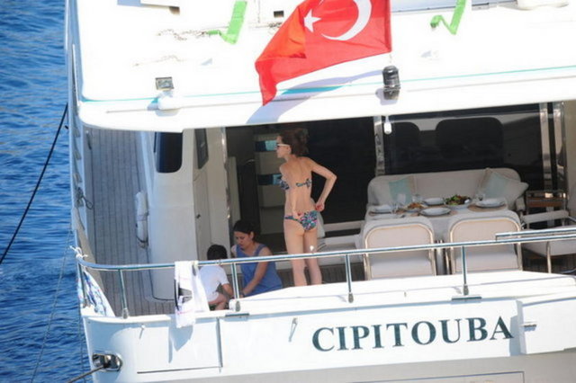 SELİN FADILLIOĞLU TARA